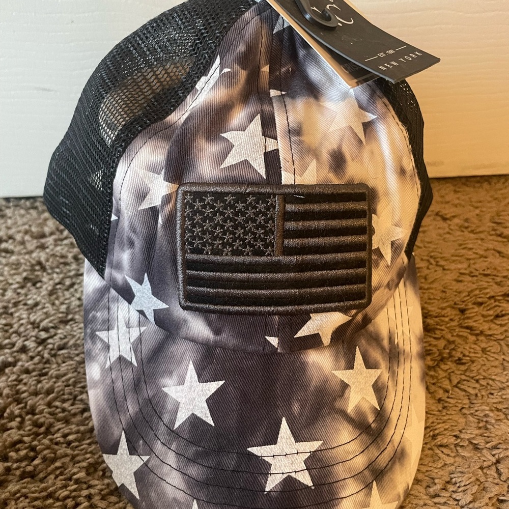 CeCe NWT Tie-Dye American Flag Trucker Hat-Criss Cross Back